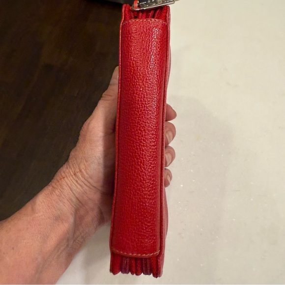 TUSK NEW YORK Women’s Wallet Double Zip Madison Red Pebbled Leather - Picture 11 of 15